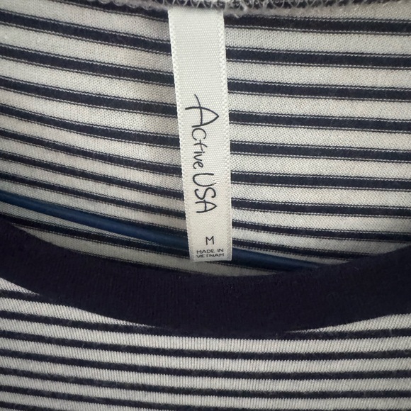 Active USA Navy and White Crop Tie Front T-Shirt - Picture 2 of 3